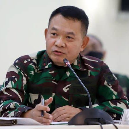 Pangdam Jaya Ingin Bubarkan FPI. Ini Alasannya!